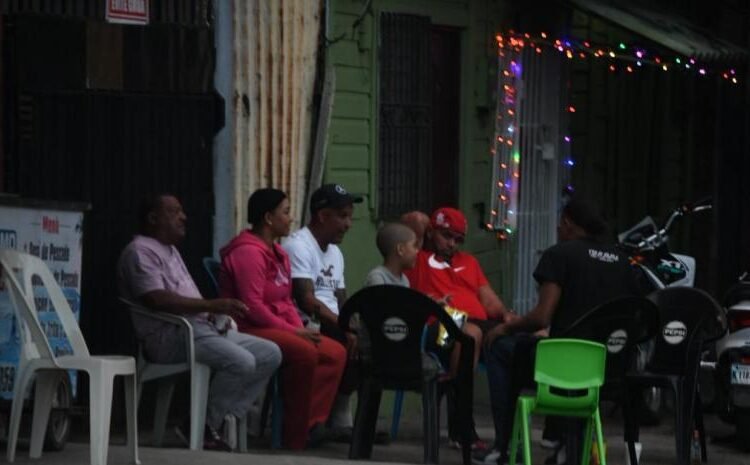 Nochebuena: ¡Lluvia Inesperada y Calor Familiar Son los Protagonistas!