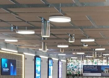 CAOS AÉREO: Tormenta de Nieve Suspende Vuelos de Las Américas a NYC, Boston y Newark