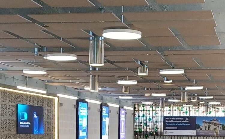 CAOS AÉREO: Tormenta de Nieve Suspende Vuelos de Las Américas a NYC, Boston y Newark