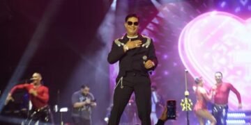 Raulín Rodríguez Incendia el Cibao: Dos Noches de Bachata Épica en la Gran Arena