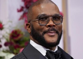 Tyler Perry: Su acusadora envió mensajes de gratitud y amistad años después de la presunta agresión