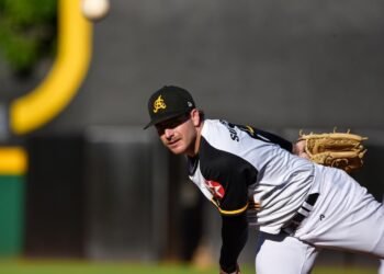 ¡Águilas Asombran! Blanqueada de Lujo con Pitcheo Élite y Profundidad en Ascenso