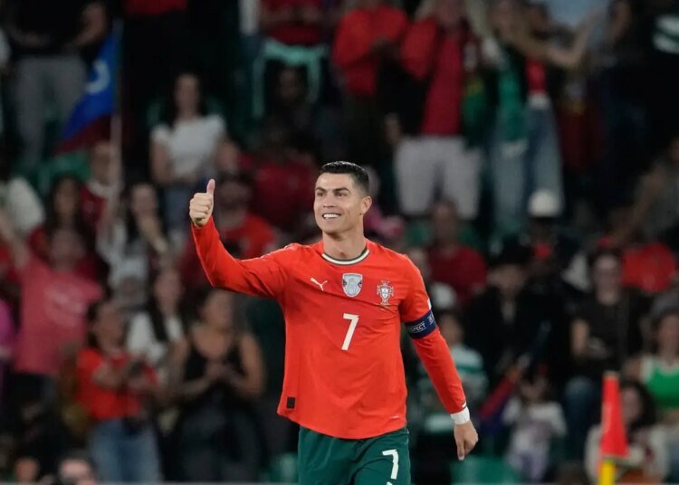 Mbappé iguala récord de CR7 y dispara su ventaja