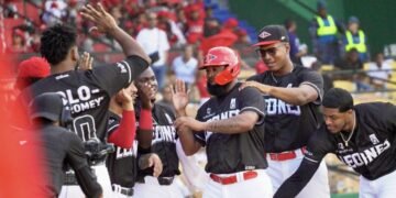 ¡Histórico! Leones Destronan Gigantes y Se Apoderan del Cuarto Lugar