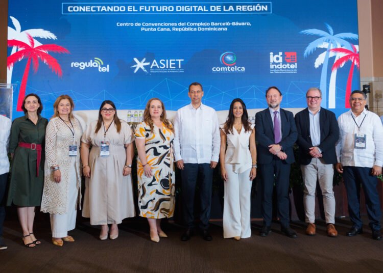 Regulatel 2025 RD: ¡Inclusión Digital Regional, Prioridad Improrrogable!