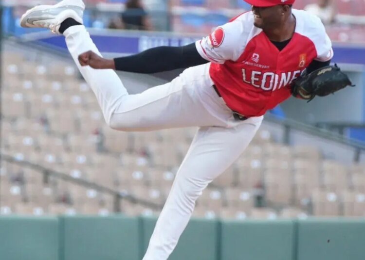 Sacrificio, Disciplina y Perseverancia: La Historia Inquebrantable del Lanzador Domingo Acevedo