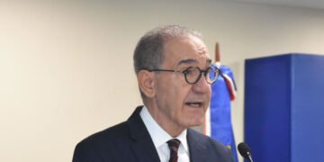 García Fermín Revela la Fórmula: Cooperación Regional Impulsa Talento e Innovación en México