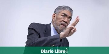 Miguel Mejía Denuncia el Sesgo Pro-EE. UU. de Abinader