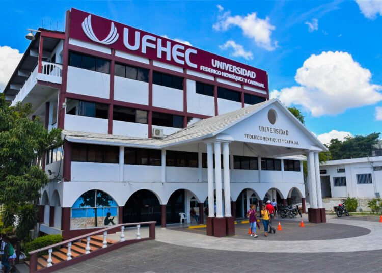 Ufhec Desata la Revolución Tech: Inaugura Centro de Alta Tecnología e Inteligencia Artificial