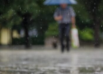 ¡Alerta Lluvias! Vaguada y Frente Frío en la Tarde del Jueves