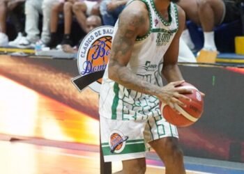 ¡Clásico Boyón ENCENDIDO! Estrellas deslumbran con su brillo