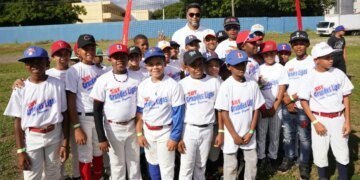 Fedom materializa el sueño MLB de niños del sur