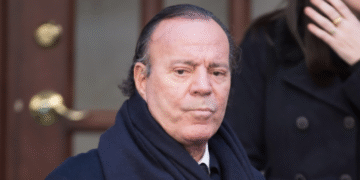 Celebridades Acusadas de Acoso Sexual: La Lista Creciente