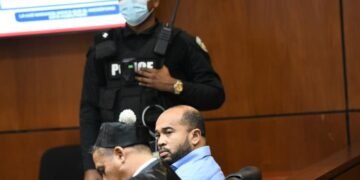 Esteffani Vásquez: Ordenan libertad condicional y se va a casa de familiares