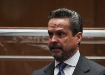 ¡ÚLTIMA HORA! Abogado del hijo de Rob Reiner abandona el caso de asesinato en plena audiencia