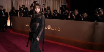 Globos de Oro: La moda ROBA el show en la alfombra roja