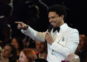 ¡Seis y Adiós! Trevor Noah Presentará los Grammy por Última Vez en su Edición Histórica