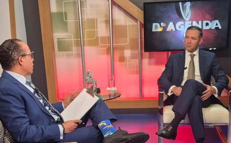 Johnny Pujols: ¡El Gobierno Sigue Violando Tu Derecho a Saber!