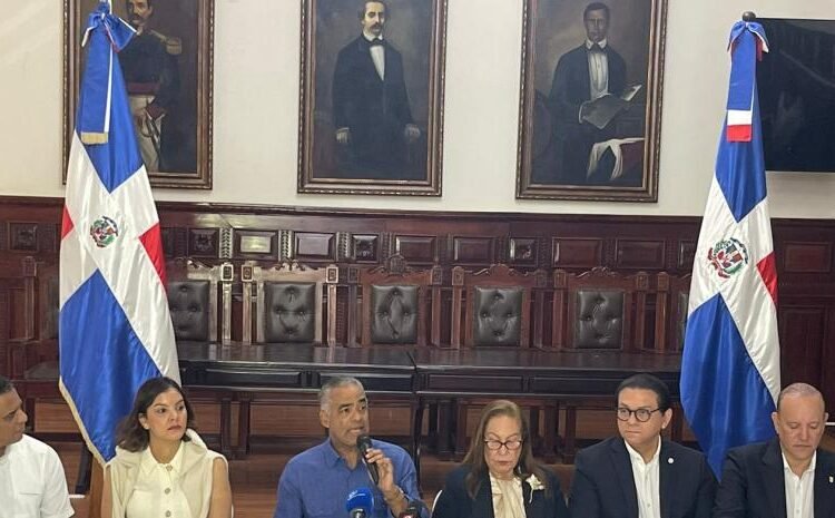 Joel Santos sentencia: Cero contratos de minería en Cordillera Septentrional