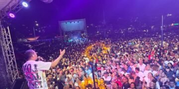 Samaná estalla de alegría con multitudes en el histórico Primer Festival de Música Nacional