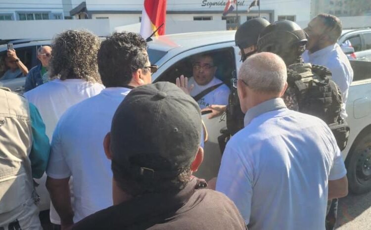 Septentrional se Alza: Cientos en Marcha Caravana contra Explotación Minera