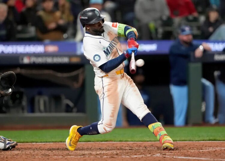 ¡BOMBAZO! Randy Arozarena firma contrato millonario con los Marineros