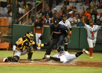 Lidom Anula Partido: Toros Ganan 1.5 Juegos de Ventaja Clave Ante Águilas