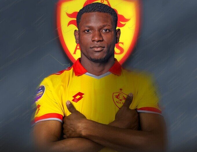 Aucas impacta: Erick Japa es el primer refuerzo clave para 2026