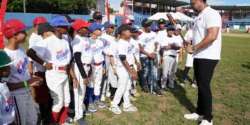 Baní se enciende: MLB y FEDOBE impulsan el béisbol infantil a otro nivel