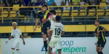 Moca FC: ¿Quién detiene al líder solitario del fútbol dominicano?
