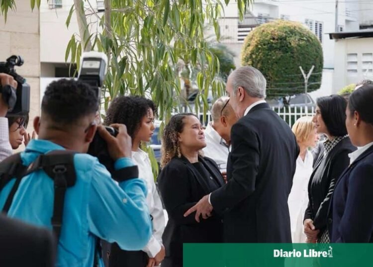 Abinader destapa el motivo de Alburquerque fuera del gobierno