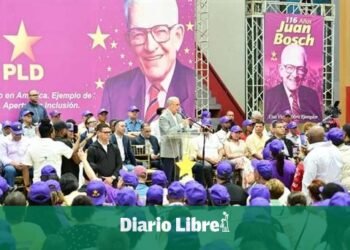 Danilo Medina Desata la Polémica: ¿Corrupción en Senasa y Banco Agrícola?