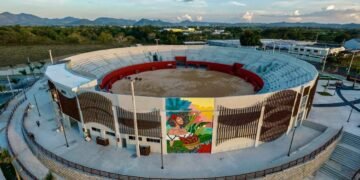 Abinader inaugura plaza de toros El Seibo con inversión de 430 millones