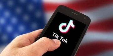 TikTok niega ante la Comisión Europea que su plataforma tenga un diseño adictivo