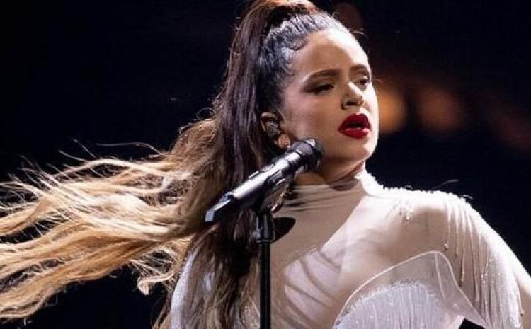 Denuncian a Rosalía por fumar en un pódcast: el polémico vídeo por el que Nofumadores pide una sanción