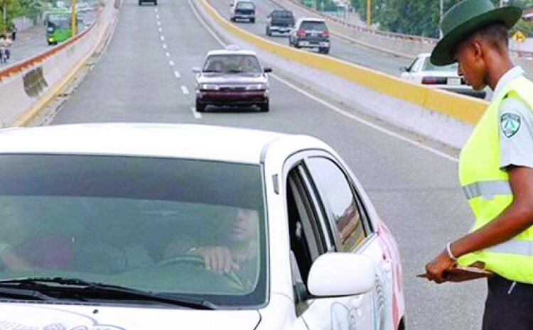 Marbete sin renovar a tiempo: ¿Qué le espera a tu vehículo