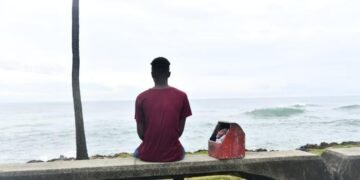 No guardes el paraguas este martes: llegan lluvias débiles y máximas de 17 grados