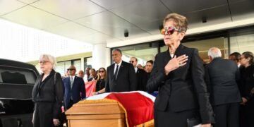 Último Homenaje Oficial: Congreso y LMD despiden a Ramón Alburquerque ante su féretro