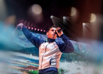 Dramática caída de 20 metros: Rapero Delaossa se desploma en pleno concierto