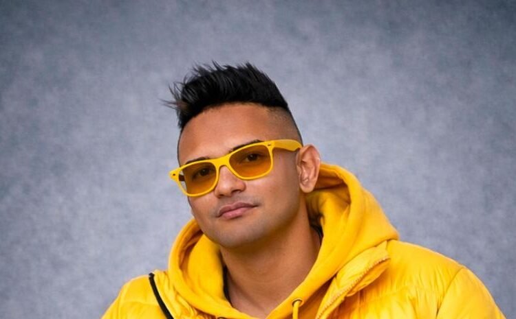 El dominicano Adid convierte a Bad Bunny en merengue típico con su «Café con ron»