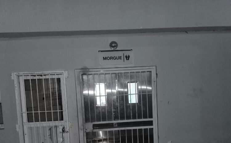 Barahona: Dos hombres mueren acuchillados en brutal riña en Santa Elena