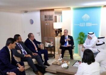 ¡Presidente Abinader fortalece lazos con dominicanos en los Emiratos Árabes Unidos