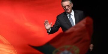 Arrasa Seguro: El exministro gana la presidencia de Portugal con un histórico 66% de los votos