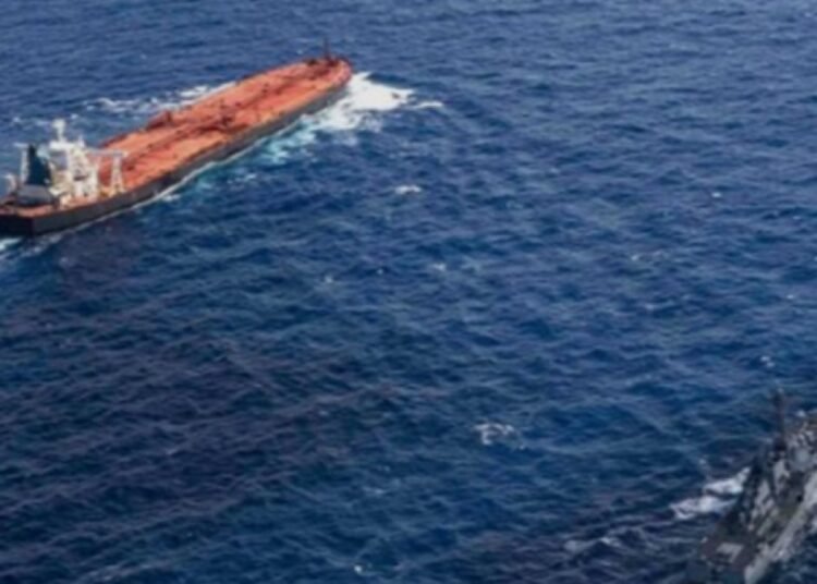 Tensión en el mar: EE. UU. incauta otro buque petrolero tras una intensa persecución