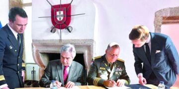 Defensa cierra la compra de cuatro nuevos buques para blindar su potencia naval