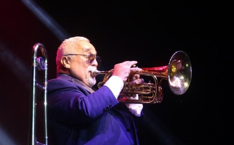 Luto en la música: Muere Willie Colón, el genio que marcó la historia de la salsa y el merengue dominicano