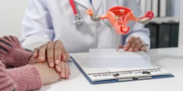 Cáncer de Ovario: ¿Por qué la detección temprana es su talón de Aquiles