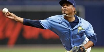 Edwin Uceta fuera del Clásico Mundial: El duro golpe que sacude al bullpen de República Dominicana