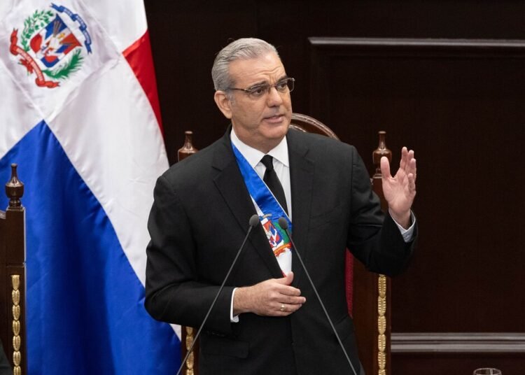 Abinader rinde cuentas: el balance real entre sus obras y las promesas pendientes