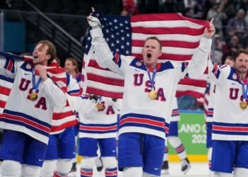 Trump otorgará la Medalla Presidencial de la Libertad al legendario guardameta de la selección de hockey sobre hielo
